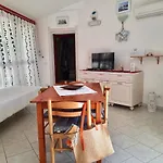 L'oasi Di *