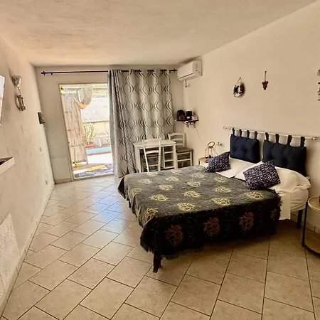 L'oasi Di *